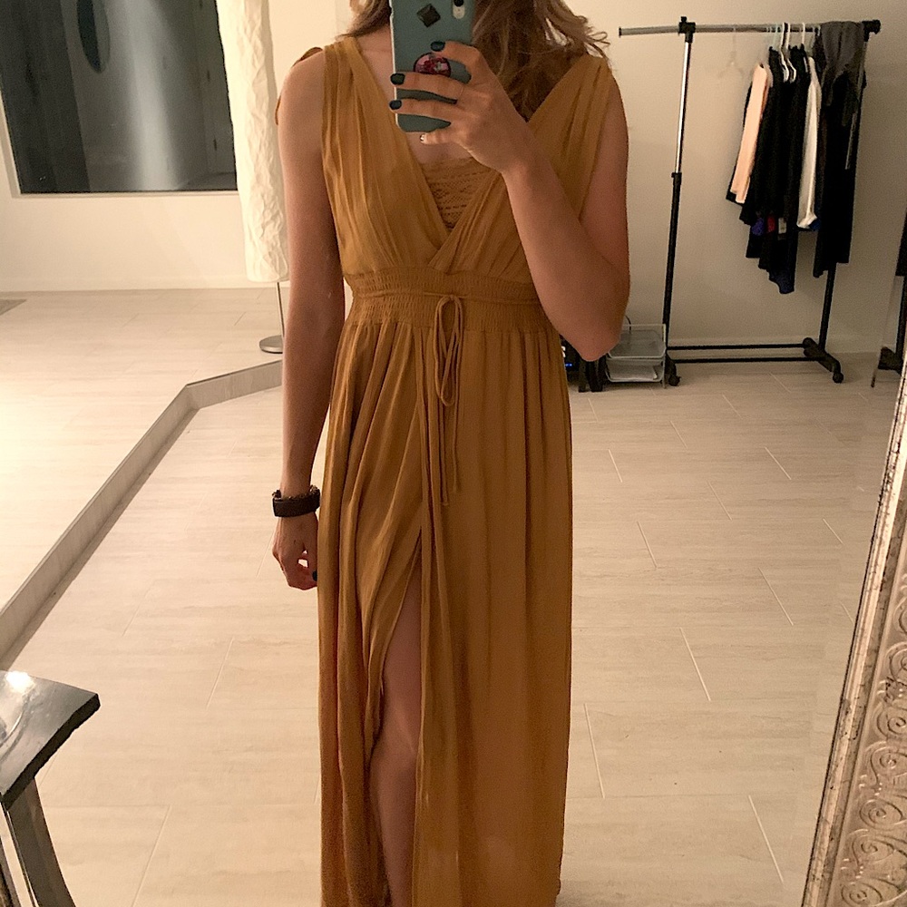 Boutique dress with built in bandau and shorts